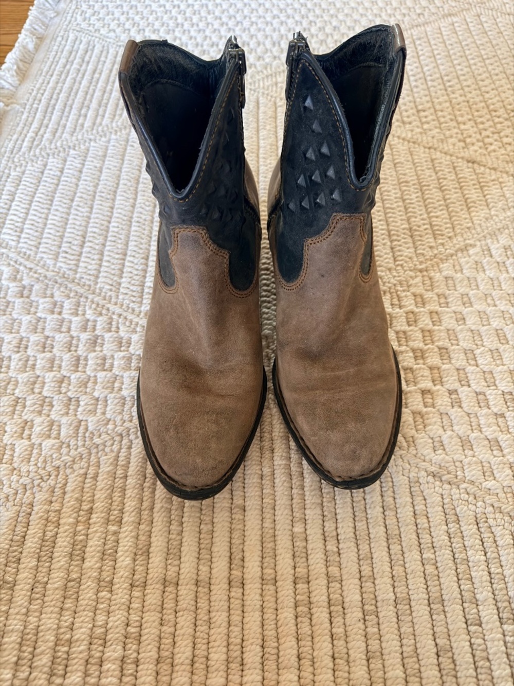 Born Shoes Women's Size 7.5 Jin Brown Black Leather Western Ankle Boots